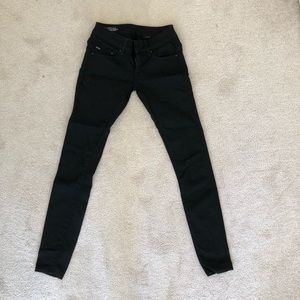 Size 24 black skinny jeans G-Star Raw